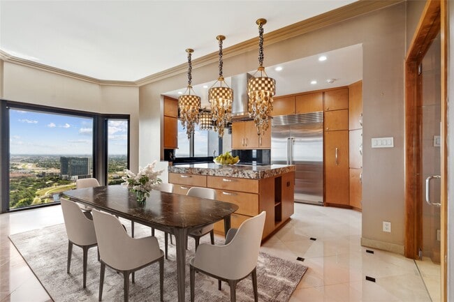 Photo - 2001 Holcombe Blvd Unit PH4