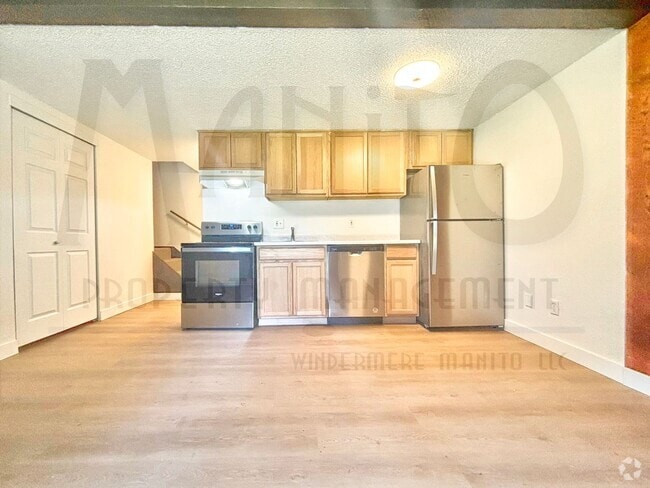 Building Photo - Charming Bungalow Unit #18 Rental