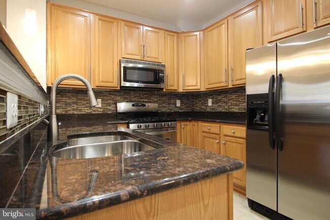 Photo - 2415 Rainswood Ln