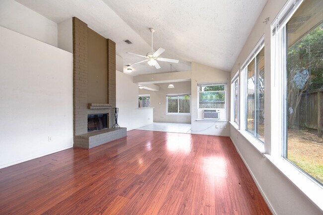 Photo - 11918 Westwold Dr