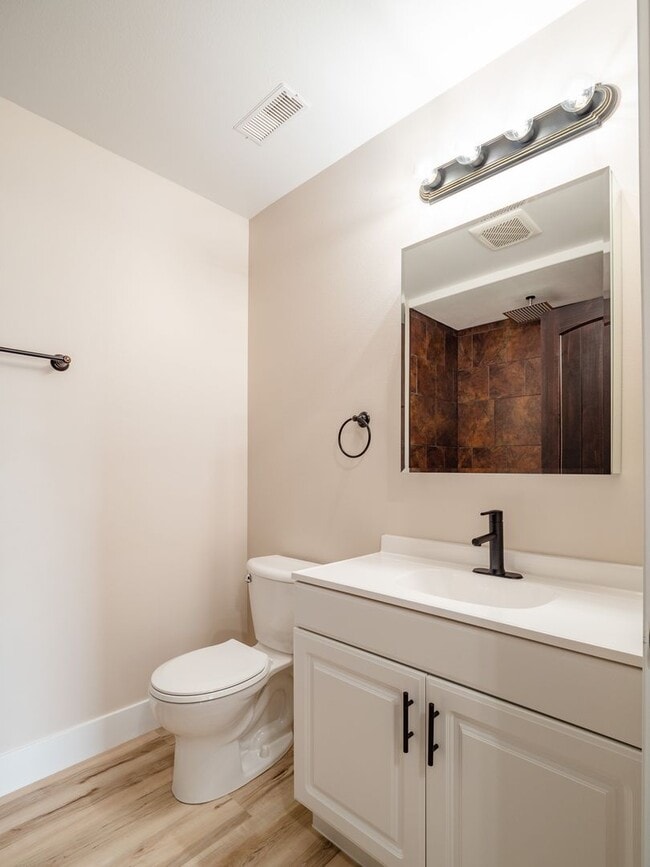 Photo - Yin/Yang Unit B