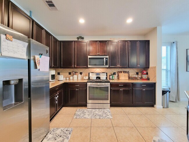Photo - 5046 Longlane Dr