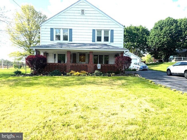 Photo - 10899 Fish and Game Rd