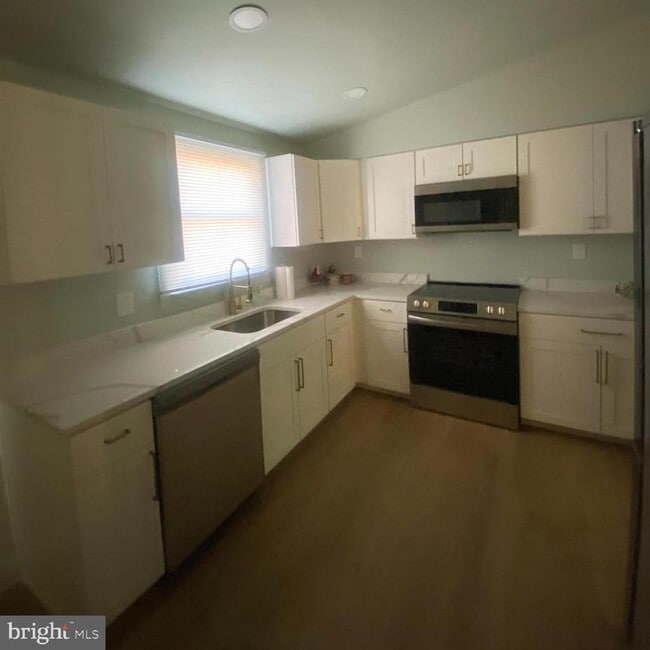 Photo - 4426 Cub Run Rd