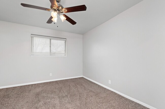 Photo - Plaza Square