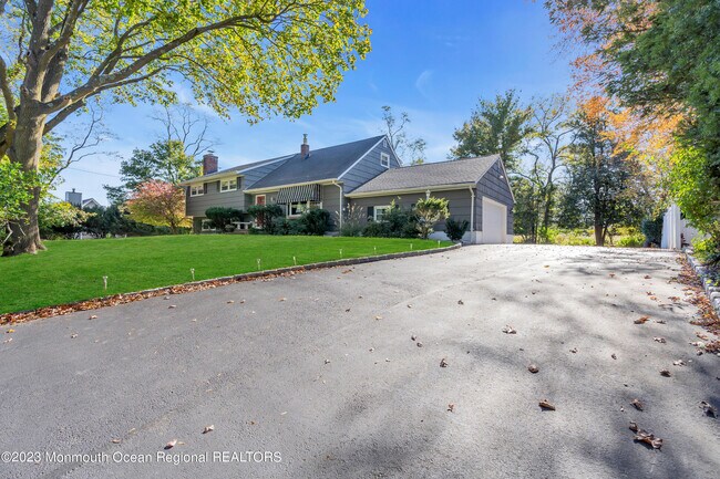 1305 Allaire Rd