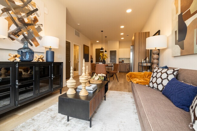 1BR, 1BA - 686SF - A1 - Living Area - Flats on the A
