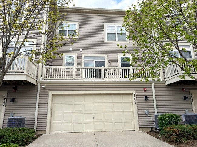 Photo - 1235 Tuscany Dr