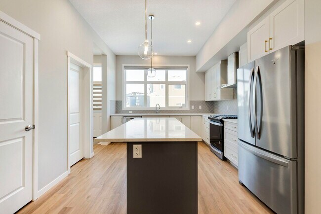 Photo - 110 Magnolia Vw SE