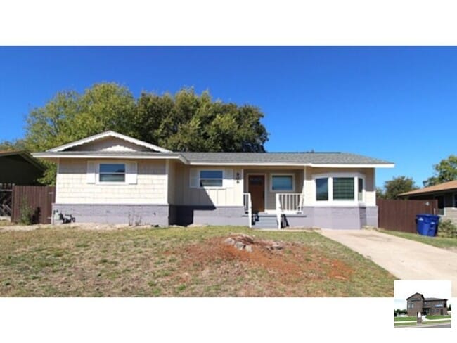 Photo - 906 N 23rd St