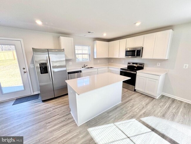 Photo - 95 Maben Hill Ln