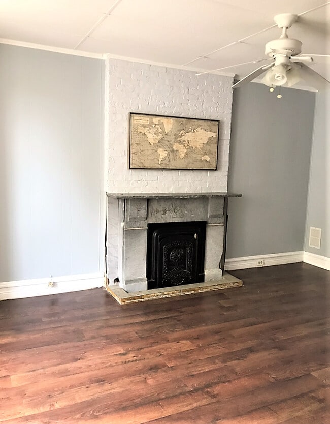 Photo - 1012 S Oakley Blvd Unit 1