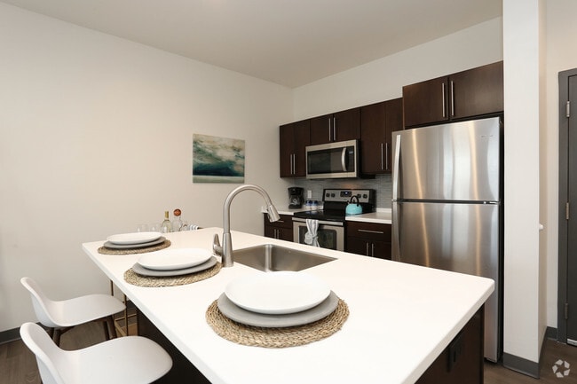 One Bedroom Kitchen