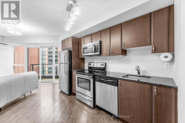 Photo - 525 Wilson Ave Unité 618