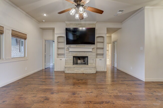 Photo - 803 Avenue S