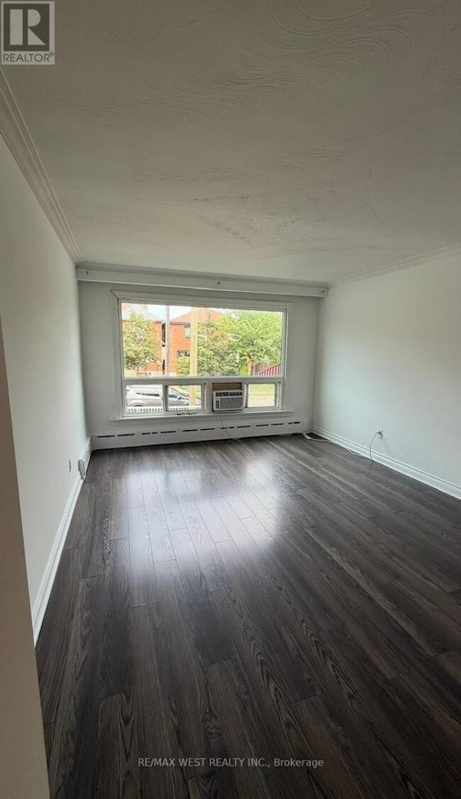 Photo - 108 Kirknewton Rd Unit 2