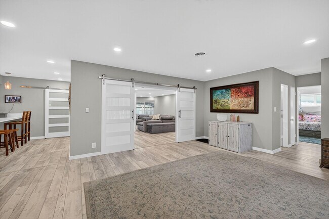 Photo - 1570 NE 30th Pl