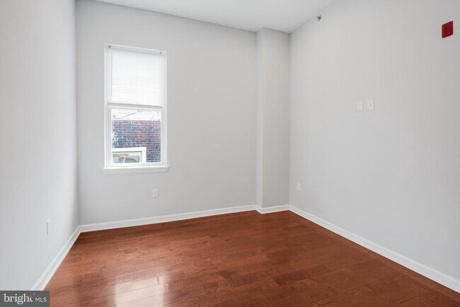 Photo - 511 South St Unit 2