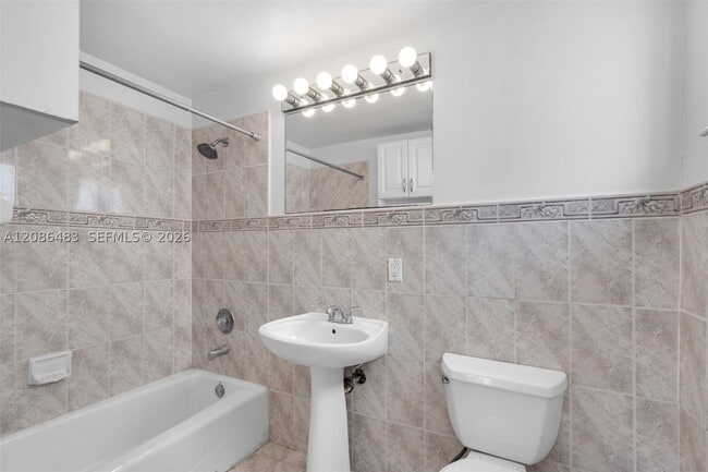 Photo - 1065 98th St Unit 1