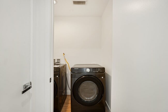 Photo - 443 Heliotrope Dr Unit #443