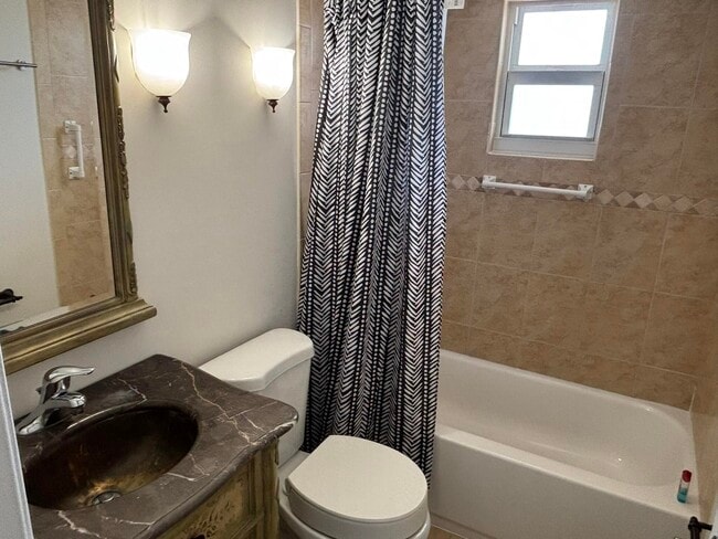 Photo - 2668 Garden Dr N Unit 312