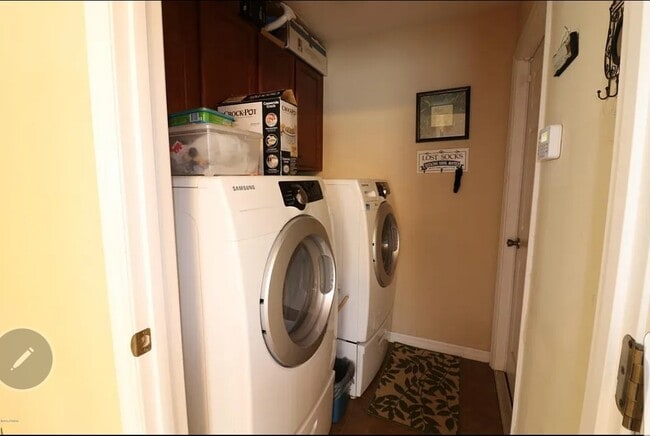 Photo - 8 Tuscany Bend St