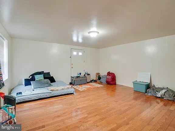 Photo - 869 Hollins St