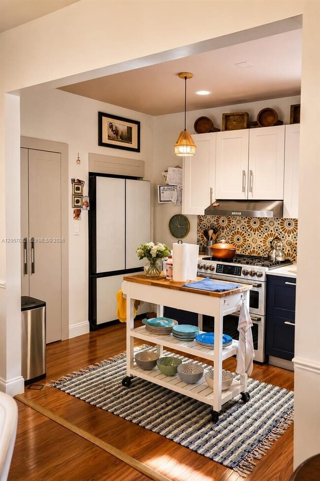 Photo - 1720 SW 11th Terrace