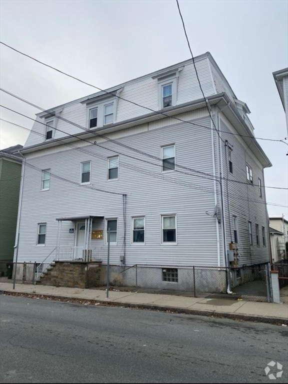 Building Photo - 153 Jencks St Unit 3 Rental