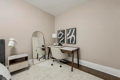 Photo - Broadview Mansions