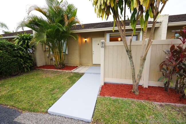 Photo - 10127 Boca Bend E