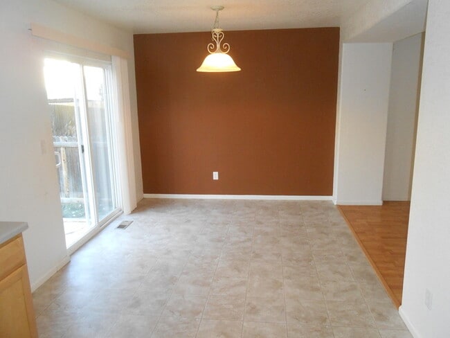 Photo - Beautiful 3 Bedroom/2.5 Bath Townhome with Attached 2 Car Garage in Northwest Loveland, CO