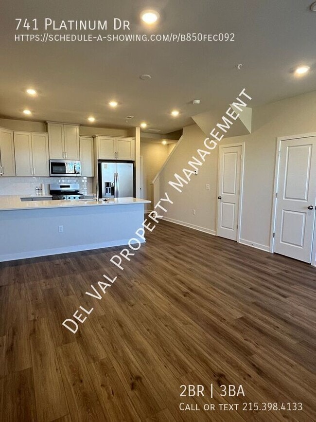 Photo - 741 Platinum Dr