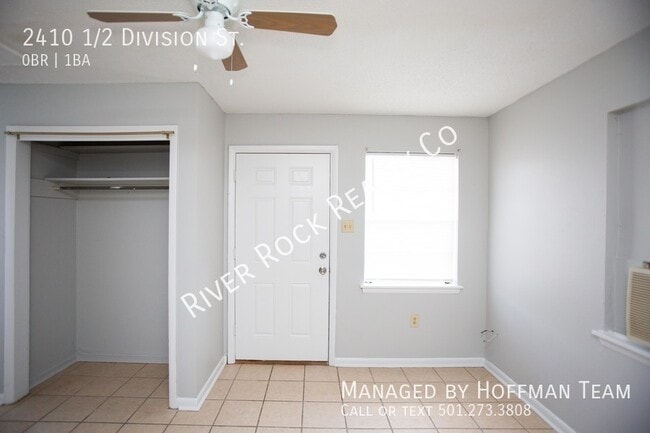 Photo - 2410 1/2 Division Street - MOVE IN SPECIAL!