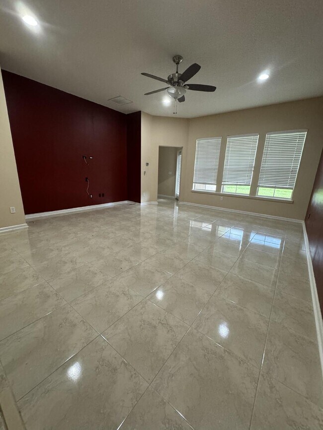 Photo - 4 bedroom 3 bath home in the Mandarin/ Sou...