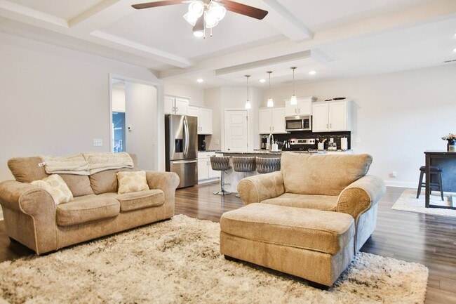 Photo - Pet Friendly Four Bedroom with Bonus!