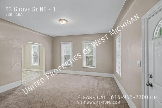 Building Photo - 53 Grove St NE Unit 1