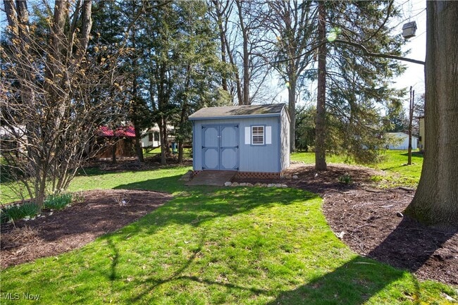 Photo - 5162 Johnnycake NE Rdg