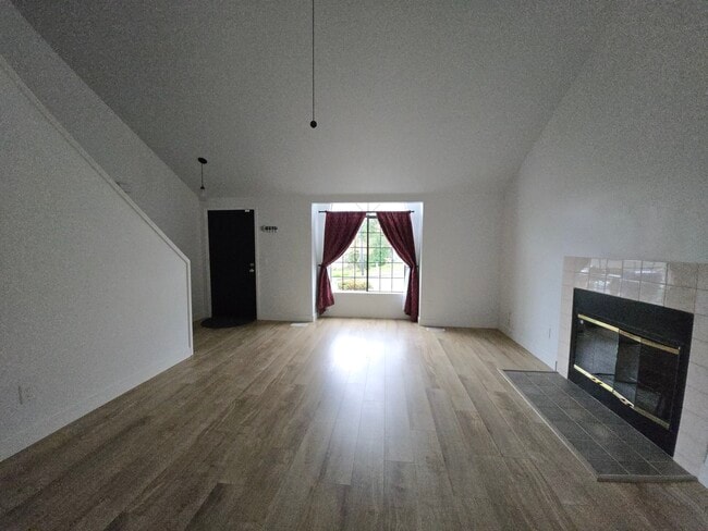 Photo - 1707 SW Hartley Ave