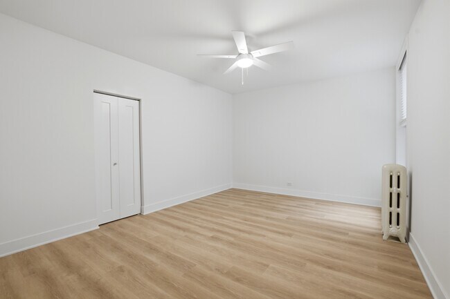 1125 Davis St./ 1603-11 Ridge Ave.