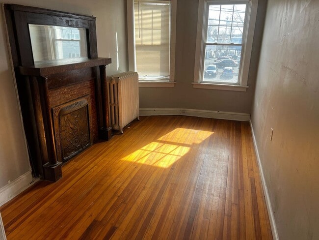 Photo - 531 Washington Ave Unit 2