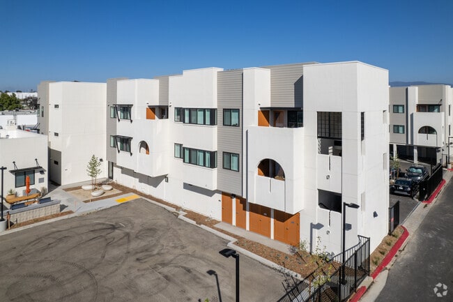 Photo - Las Haciendas Apartments