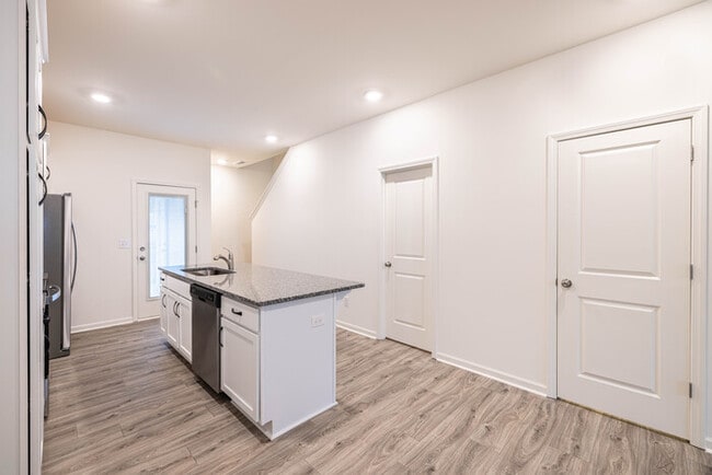 Photo - 2 Bedroom Townhome Main Street Pineville - AVAILABLE AUGUST 2026