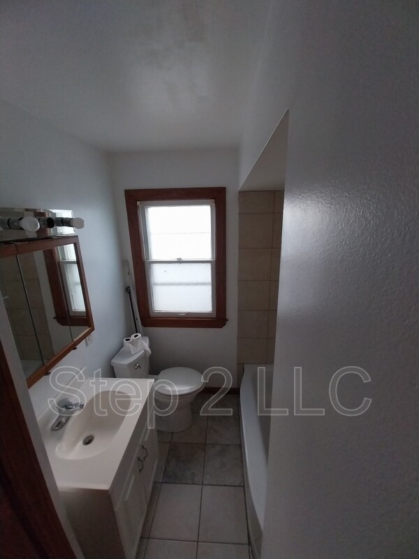 Photo - 12904 Willard Ave