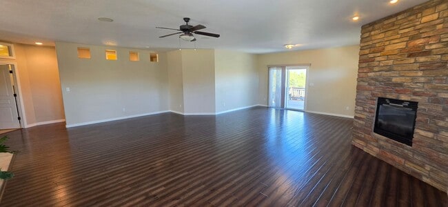 2690 Summer Hill Ct