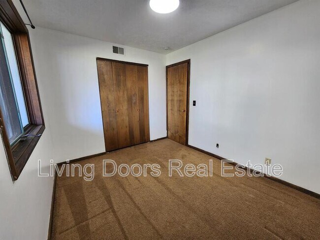 Photo - 1215 A St Unit #2