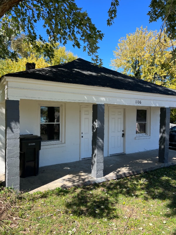 Photo - 1106 Parker St