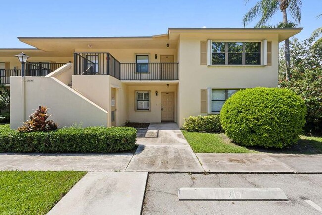 Photo - 2900 SW 22nd Cir Condo Unit 221f