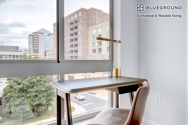 Photo - 3110 10th St N Unidad FL4-ID336