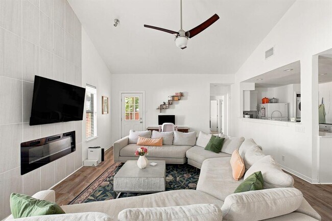 Photo - 3303 W William Cannon Dr Unit B